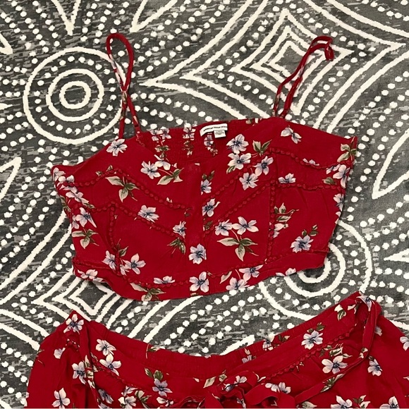 American Eagle Matching Floral Set - Picture 3 of 6